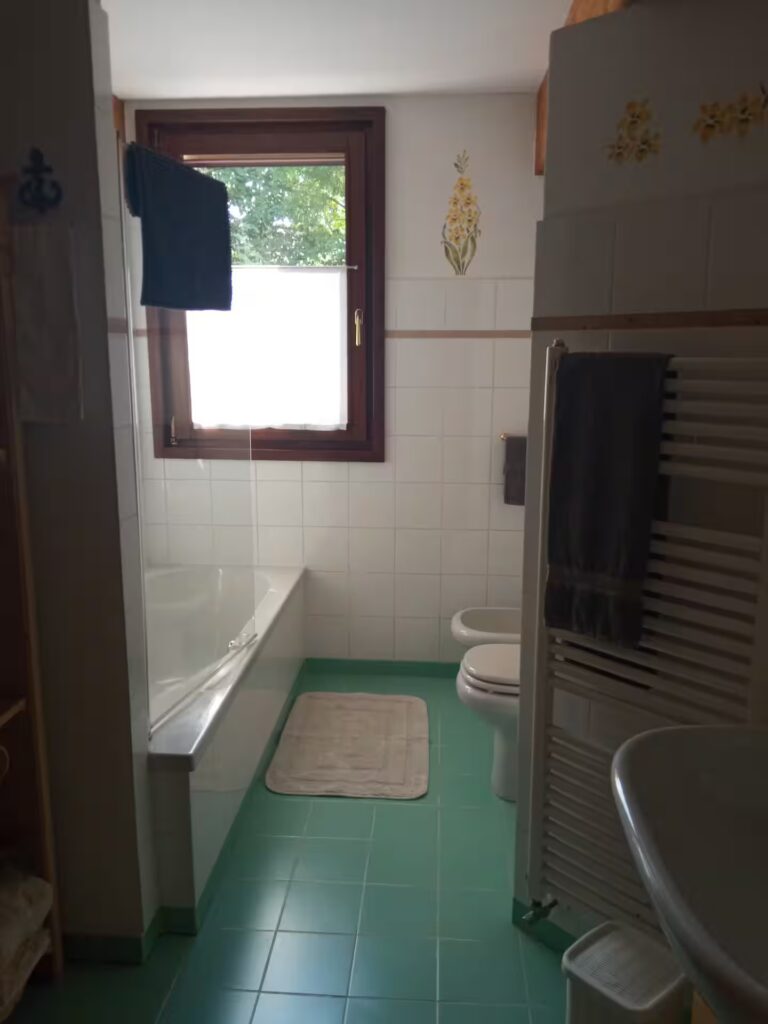 bagno-camera-dete-haus-heidi-bnb-zero-branco